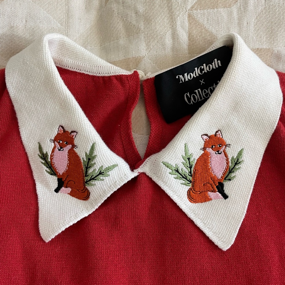 ModCloth Red Knit Top with White Embroidered Fox Collar - Picture 2 of 4